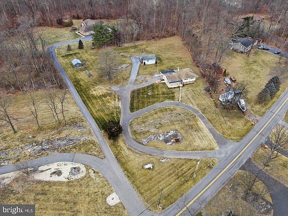 3rd image of 8522 Neck Rd