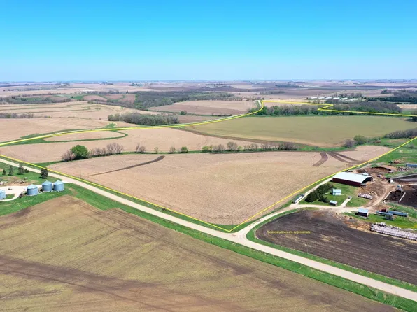 Robin Ave, Dedham, IA 51440