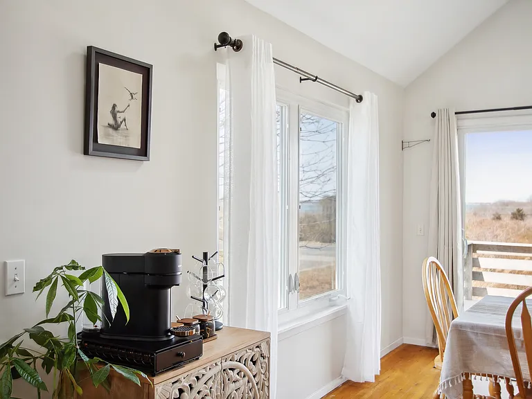 105 Benson Dr — Photo 8
