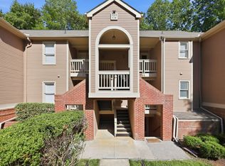 101 Marbury Ct APT Lc, Cary, NC 27513