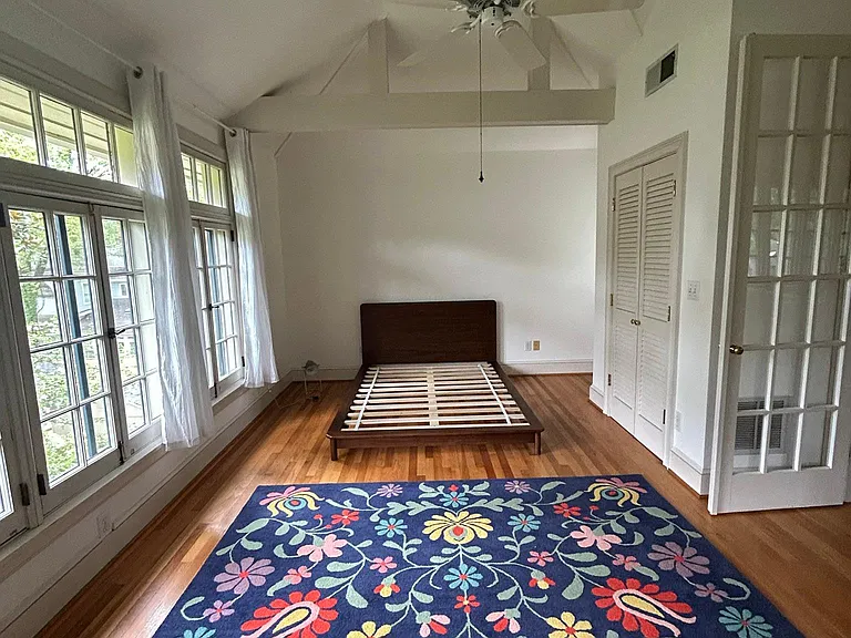 81 Spruce St NE — Photo 13