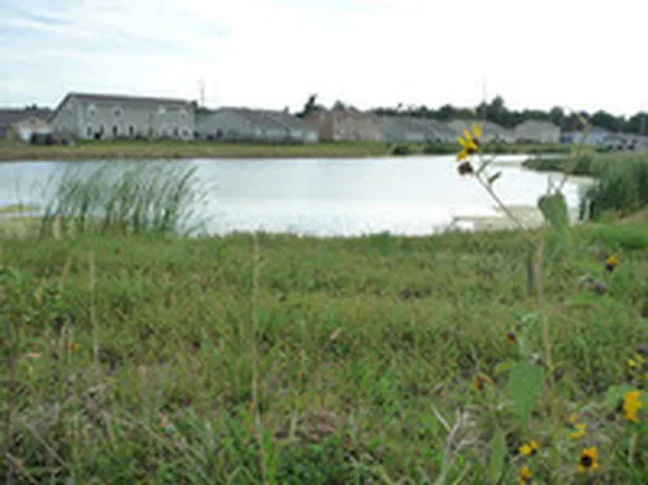 2709 Maise Cir, Manhattan, KS 66502