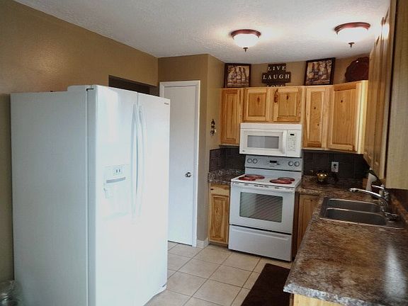 2nd image of 5581 W Cornflower Cir