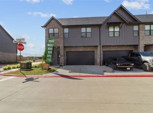 2924 Huffman, College Station, TX 77840