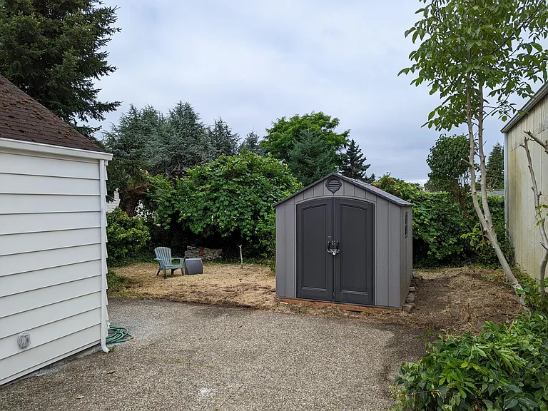 24th Ave SW — Photo 19