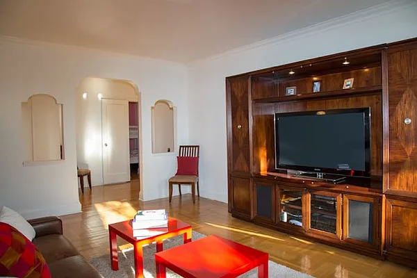 Sold by Garfield Realty  | media 19