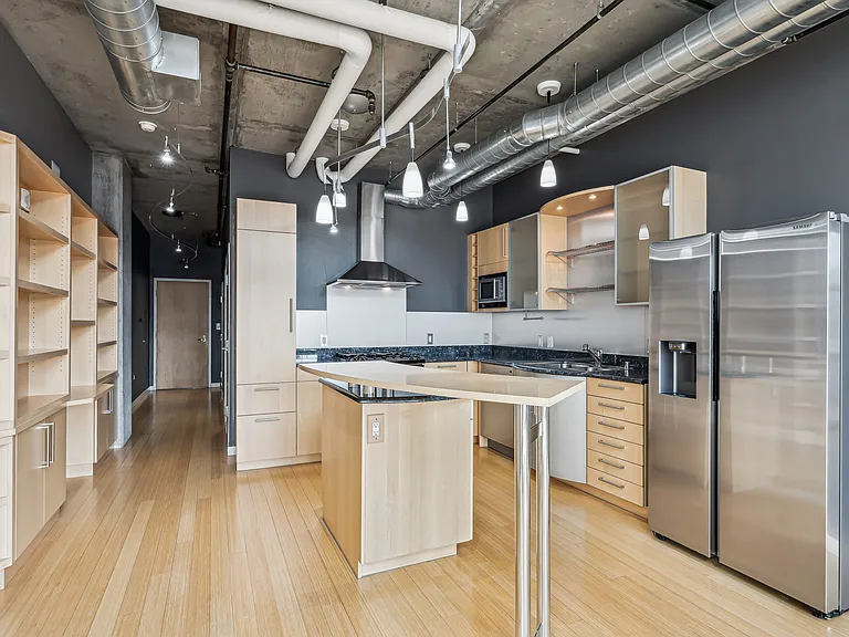1401 Wewatta St #210 — Photo 15