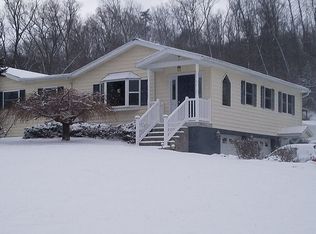 1555 Briar Valley Rd, Everett, PA 15522