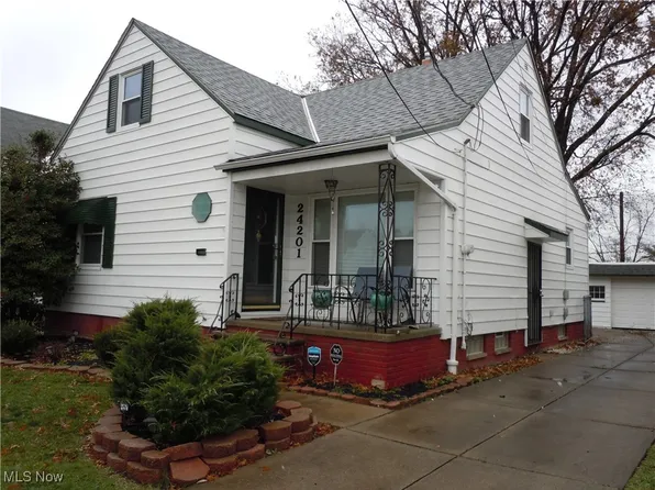 24201 Devoe Ave, Euclid, OH 44123
