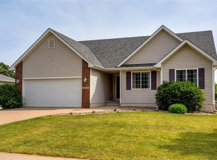 12601 Valdez Dr, Urbandale, IA 50323