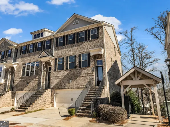 2006 Raven Way, Atlanta, GA 30341