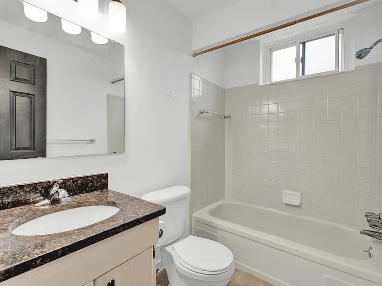 Corewell House Apartments — Photo 7