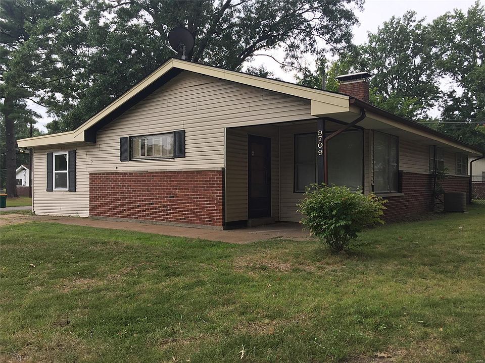 1st image of 9709 Duke Dr