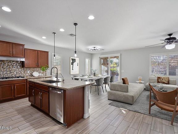 5th image of 28210 N GEDONA Way