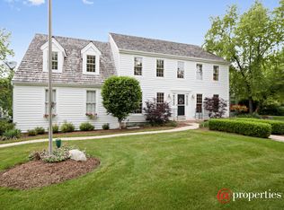 4698 Providence Rd, Gurnee, IL 60031