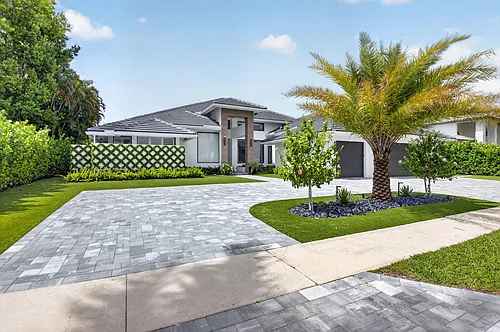 3954 NW 52nd St Photo 1