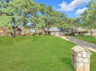 2225 Ridgedale Dr, Arlington, TX 76013