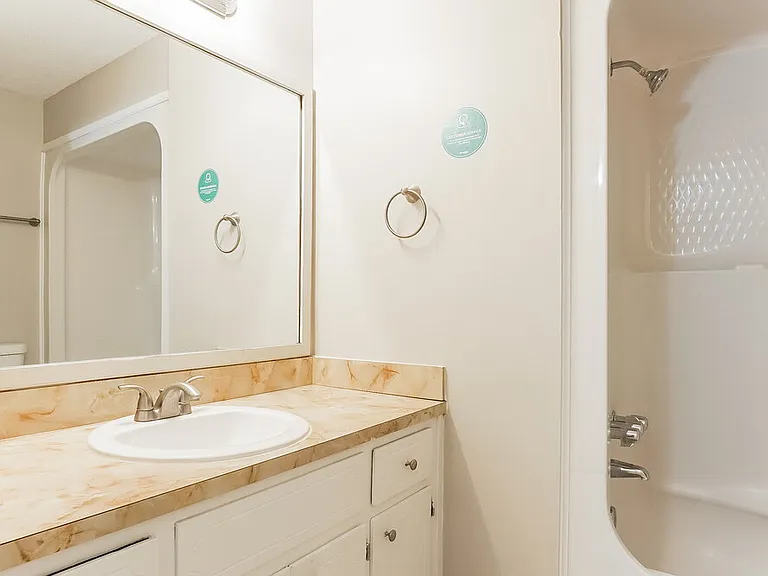 6518 Chrissy Dr — Photo 15