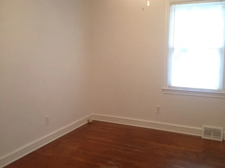 35 Jefferson Cir — Photo 8