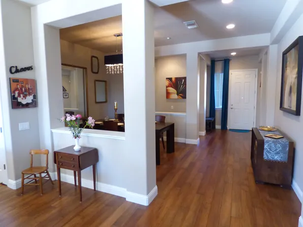 2064 Ashbury Ln, Roseville, CA 95747