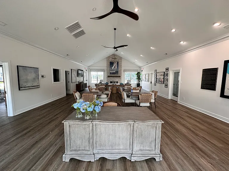 402 Big Woods Dr — Photo 17