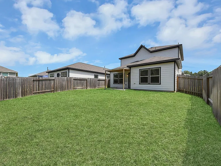 16489 Moss Ln — Photo 29
