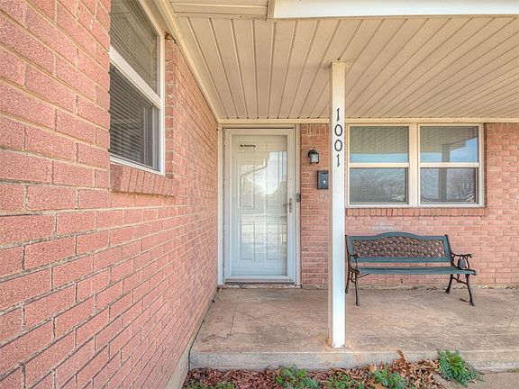 2nd image of 1001 N Norman Ave