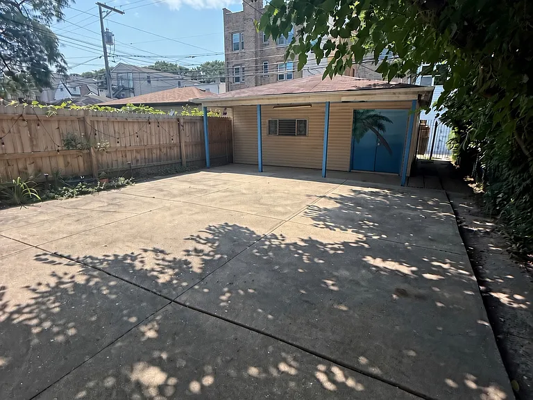 4152 N California Ave #1 — Photo 34