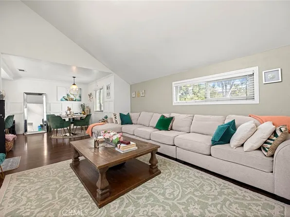 7851 Southlake Dr Unit 5, Huntington Beach, CA 92647