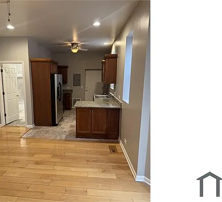 9645 S Avenue M #3E — Photo 1