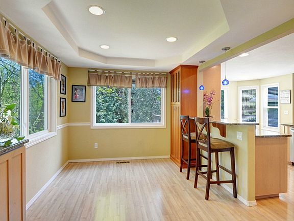 5th image of 11735 NE 106th Ln