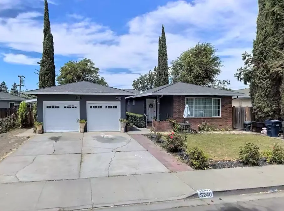 5240 Norma Way #5240 photo 1
