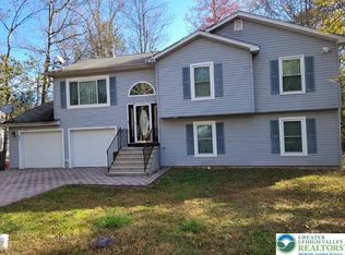 2137 Freedom Way, Pocono Summit, PA 18346