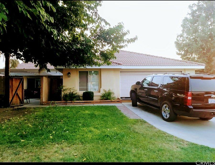 1st image of 24823 Chelsea Ct