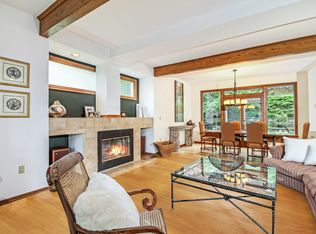 5 Deer Ridge Rd, Mount Kisco, NY 10549