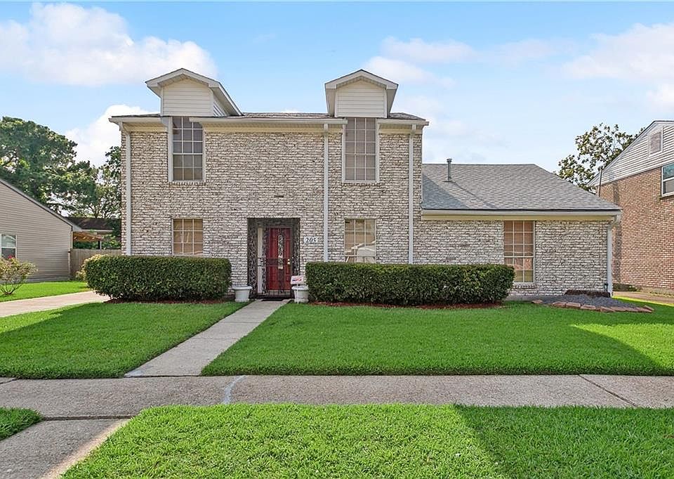 1st image of 205 Bienville Dr