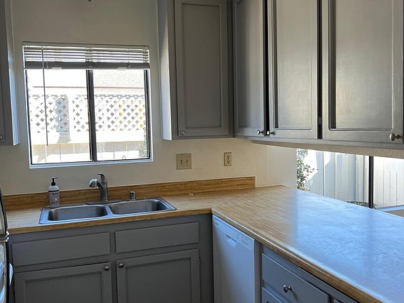 4th image of 3426 Grim Ave APT 1