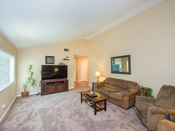 5th image of 2605 Palm Ave