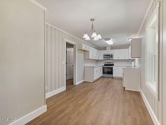 3rd image of 315 Hines Street