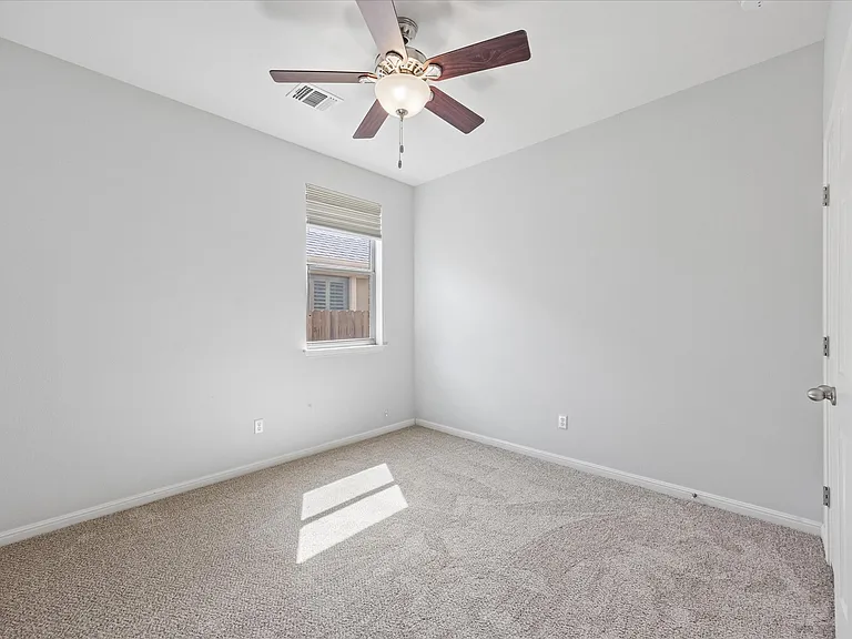 2220 Lookout Range Dr — Photo 38