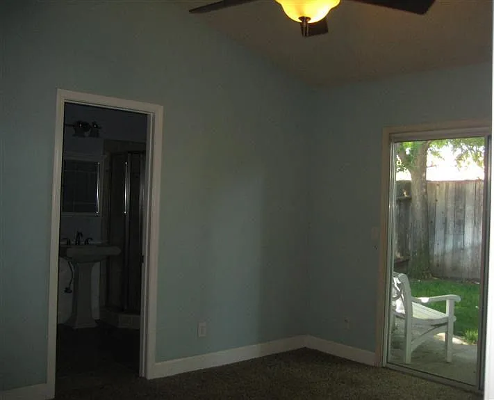1796 E Jordan Ave — Photo 6