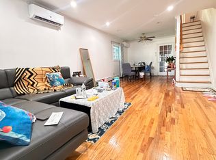 77-32 160th St, Flushing, NY 11366
