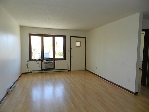 3rd image of 315 N Washington St APT 16