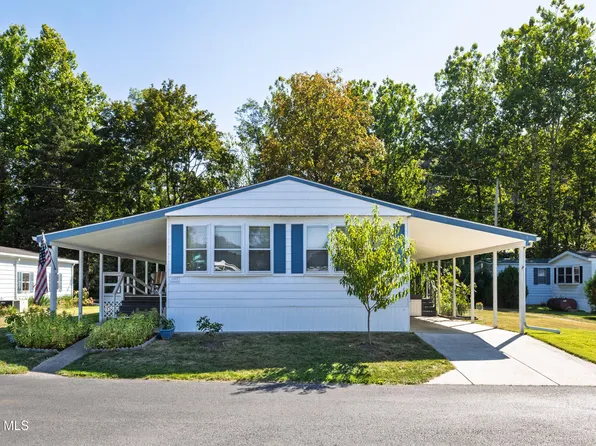 1163 Cottonwood Dr, Altoona, PA 16601