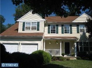 27 Karena Ln, Lawrence Township, NJ 08648