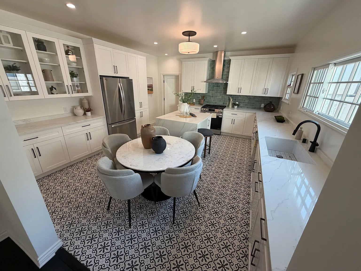 2 bed, 1500 sqft, $5,495 — Photo 4