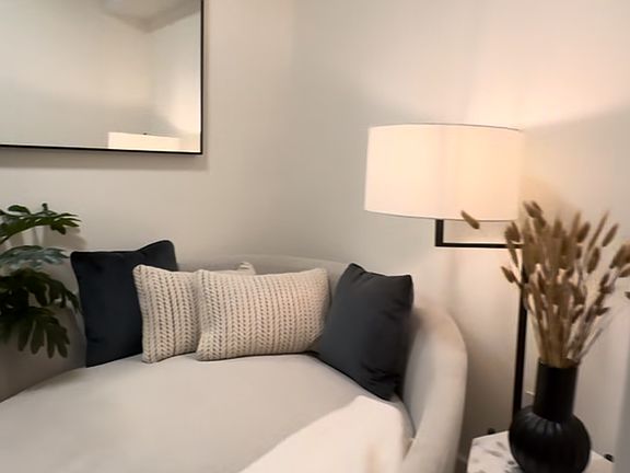 3rd image of 501 E Dania Beach Blvd #225