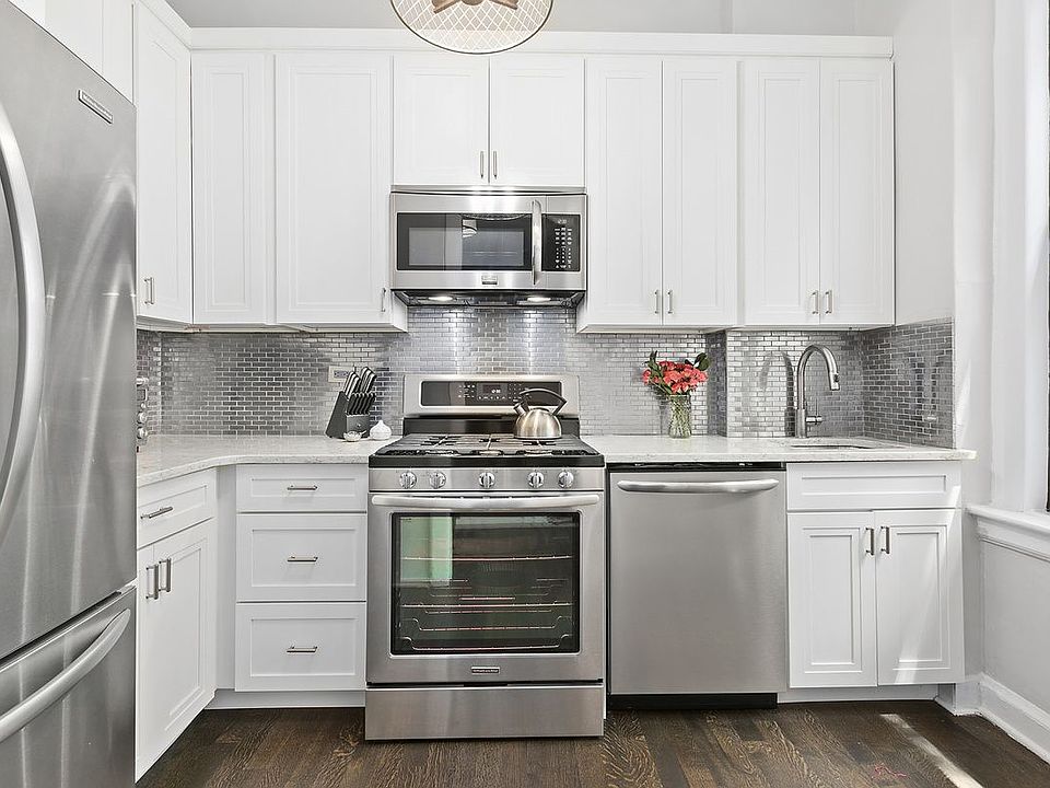 1st image of 203 W 98th St APT 3C