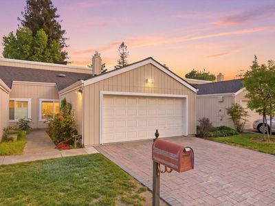 22652 Silver Oak Ln, Cupertino, CA, 95014