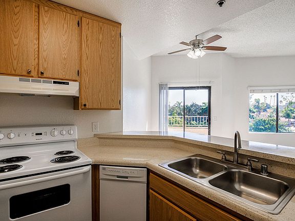 2nd image of 350 3rd Ave #413